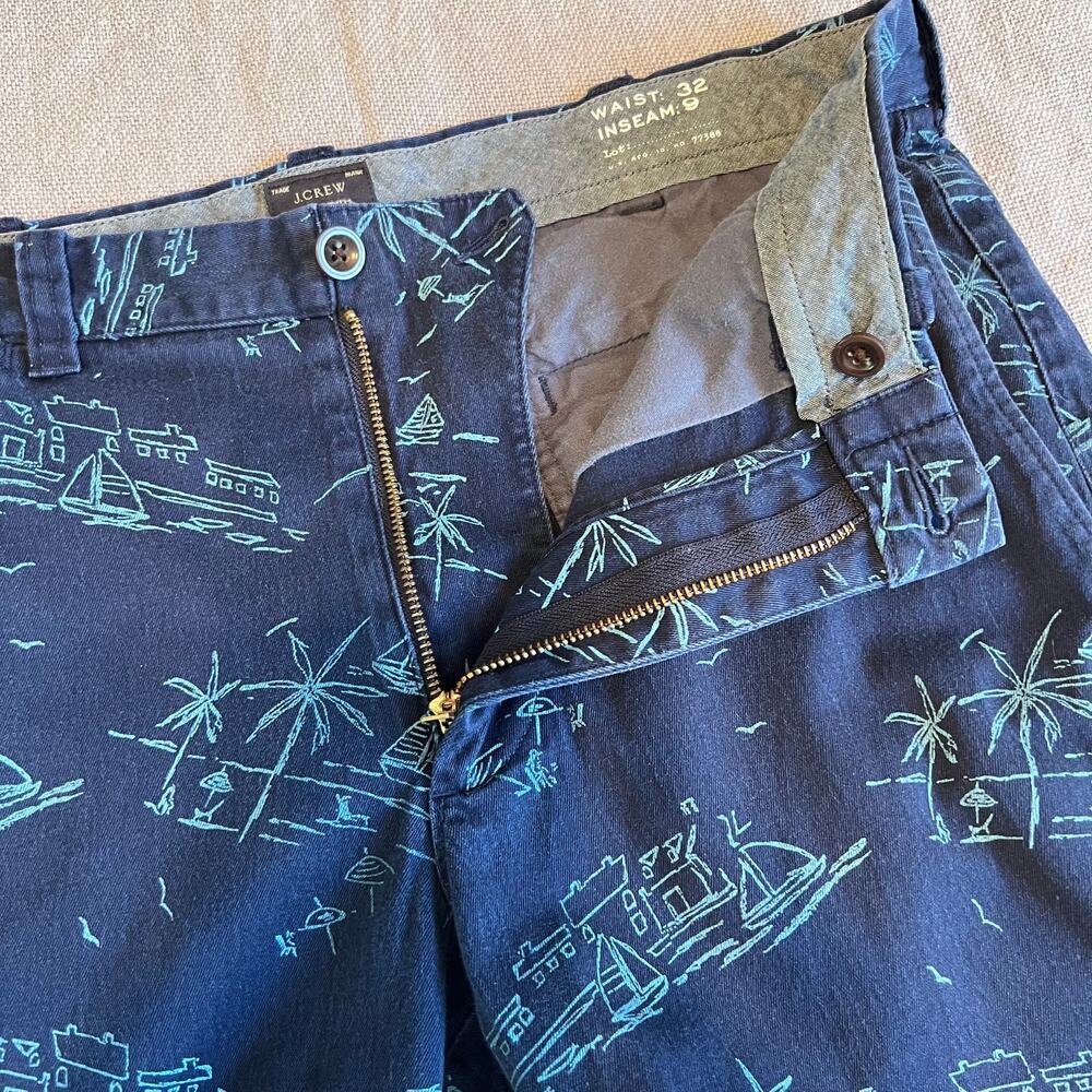 J.Crew Chino Shorts Scenic Sailboat Print in Stanton Navy Blue Men's 32W - Picture 4 of 9